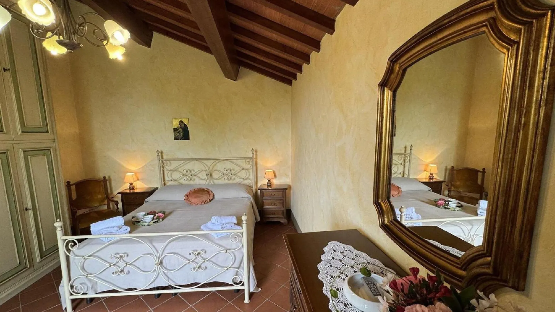 Picturesque Stone House With Private Garden Villa Capannori